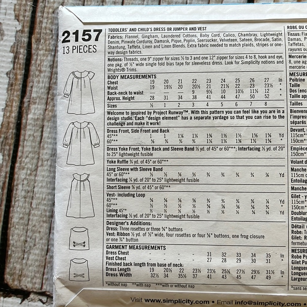 Simplicity Project Runway Uncut Sewing Pattern - Picture 6 of 9
